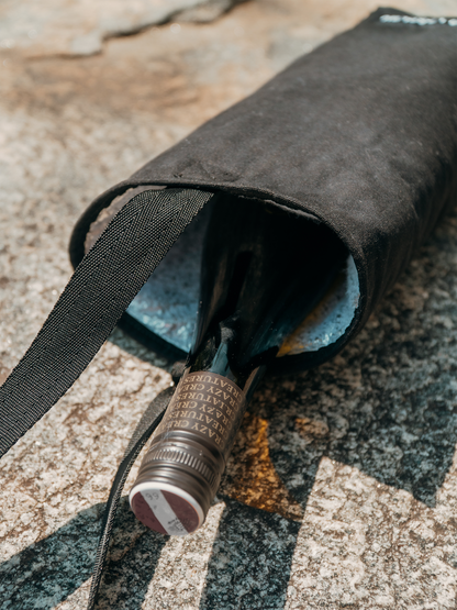 Sac à bouteille de vin isolé à l'asclépiade